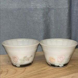 Vintage Indopal Milk Glass Custard Cups - Set of 2 Indonésie